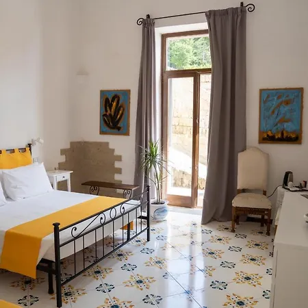 Le Stanze Di Sissi - Luxury Bed and Breakfast Νάπολη