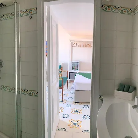 Le Stanze Di Sissi - Luxury Bed and Breakfast Νάπολη